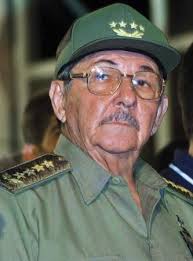 El presidente de Cuba, Raúl Castro, asegura que la crisis afectará a la isla caribeña