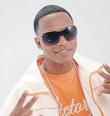 http://www.radioperucumbia.com/espectaculos/index.php?page1=34&page=37